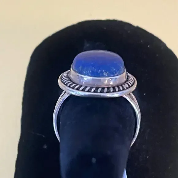 Native American made size 8 Lapis Lazuli set in 925 Sterling Silver. - Picture 3 of 6